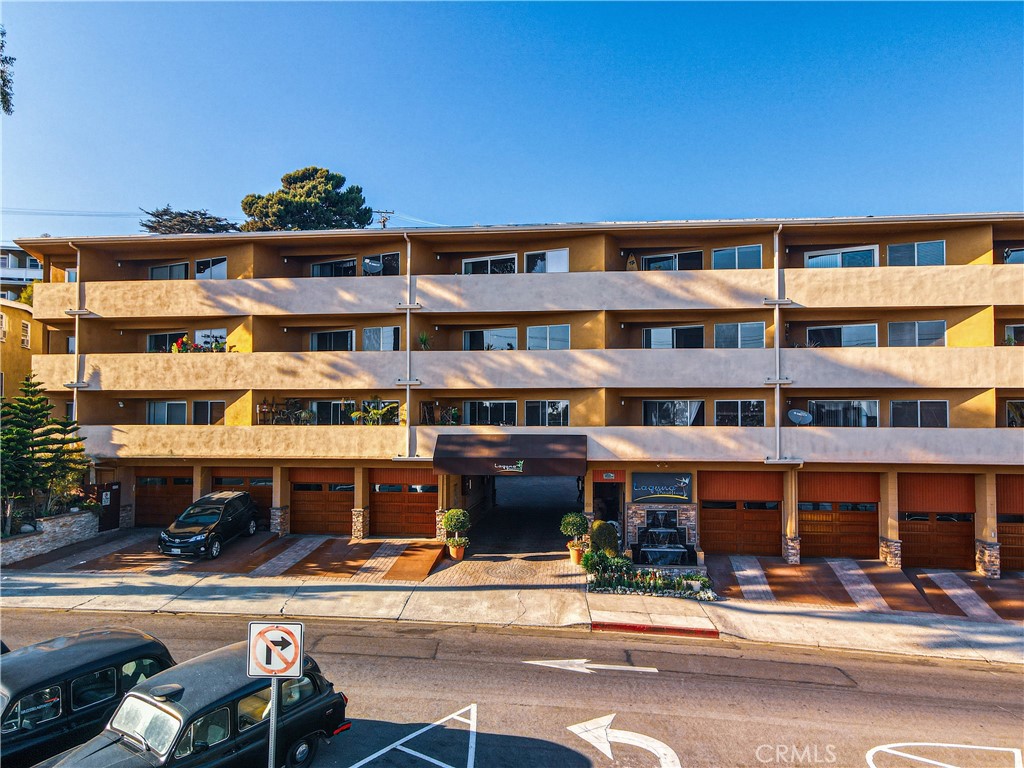 100 Cliff Drive 8, Laguna Beach CA 92651 - photo 1