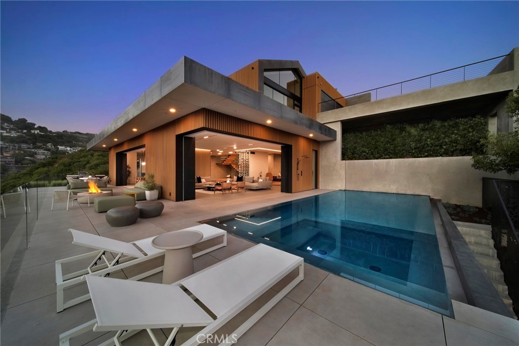 1000 Oriole Drive, Laguna Beach CA 92651 - photo 1