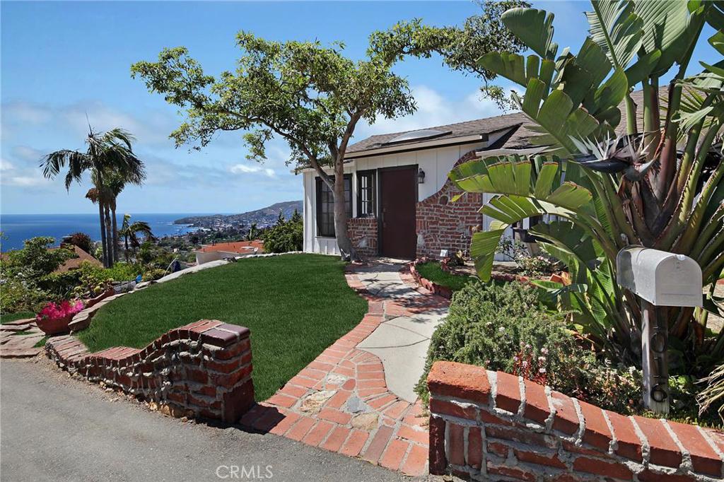 1003 Van Dyke Drive, Laguna Beach CA 92651 - photo 1