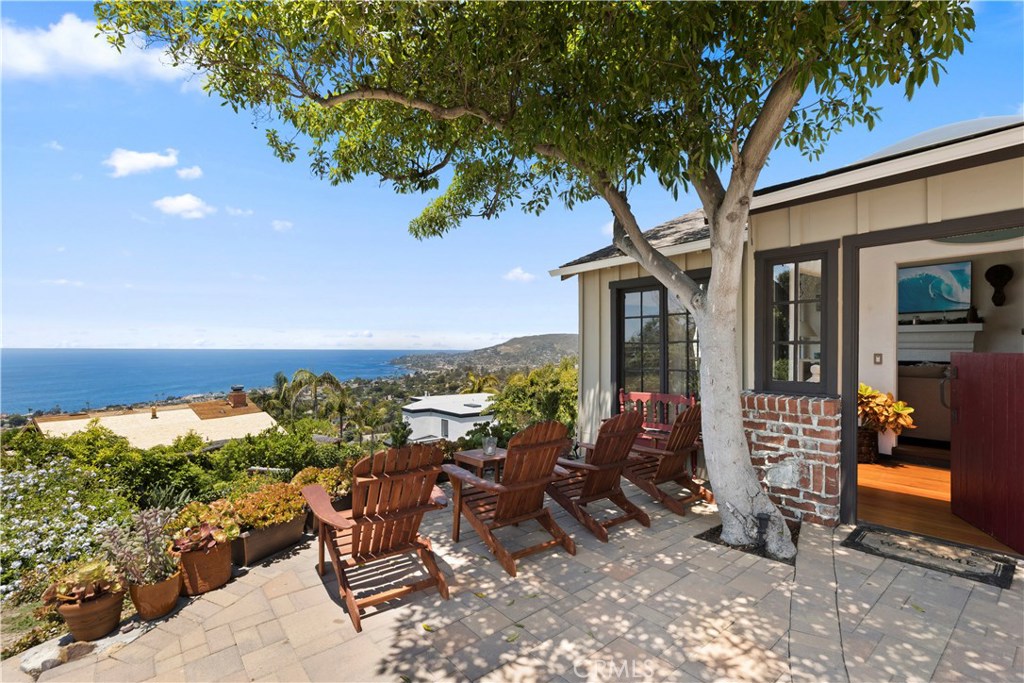 1003 Van Dyke Drive, Laguna Beach CA 92651 - photo 1