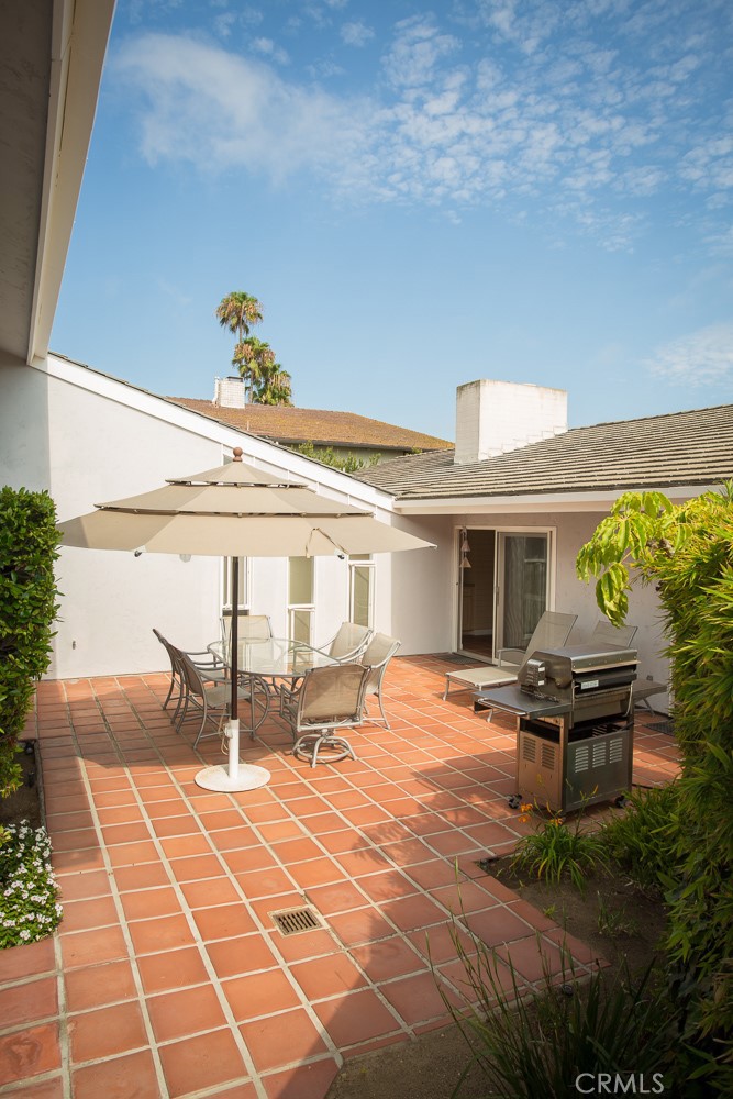 1004 Emerald Bay, Laguna Beach CA 92651 - photo 15