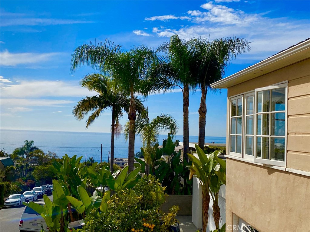 1005 Hillcrest Drive, Laguna Beach CA 92651 - photo 1