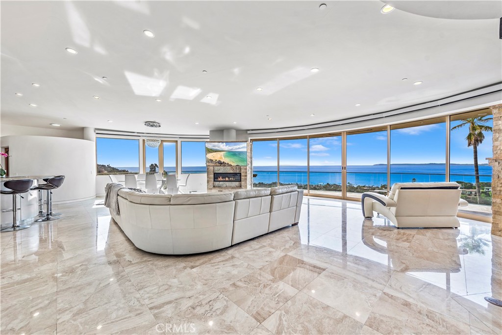 1005 Madison Place, Laguna Beach CA 92651 - photo 4