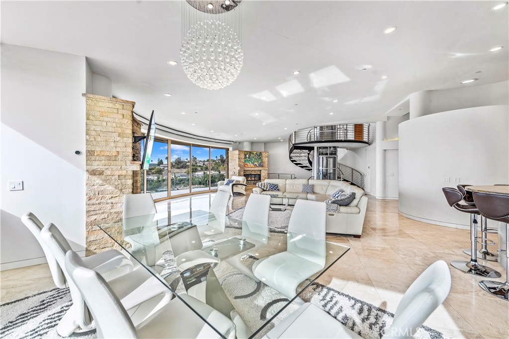 1005 Madison Place, Laguna Beach CA 92651 - photo 19