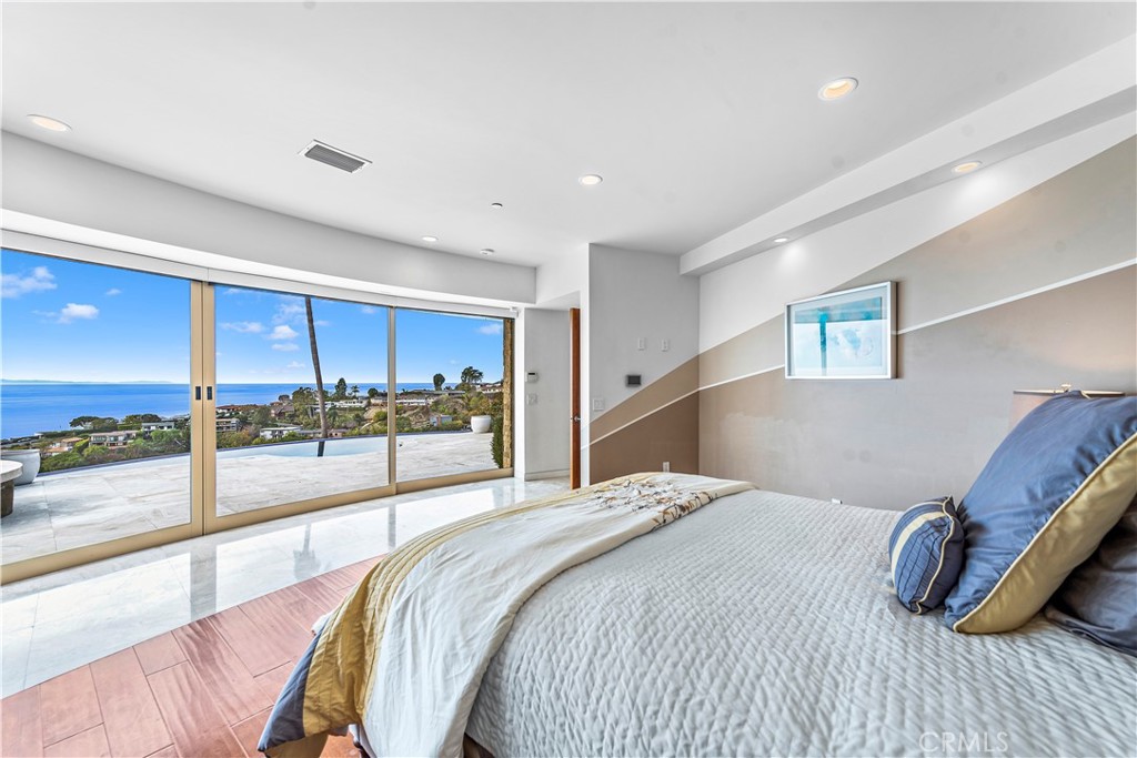 1005 Madison Place, Laguna Beach CA 92651 - photo 25