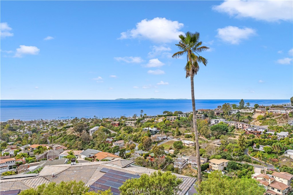 1005 Madison Place, Laguna Beach CA 92651 - photo 32
