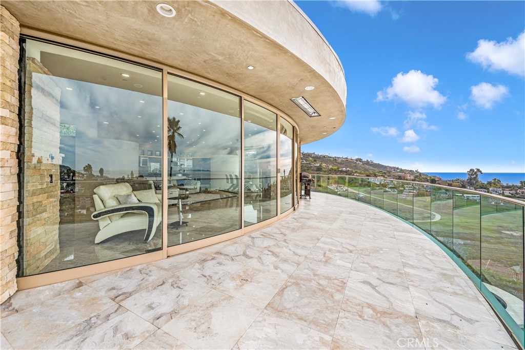 1005 Madison Place, Laguna Beach CA 92651 - photo 44