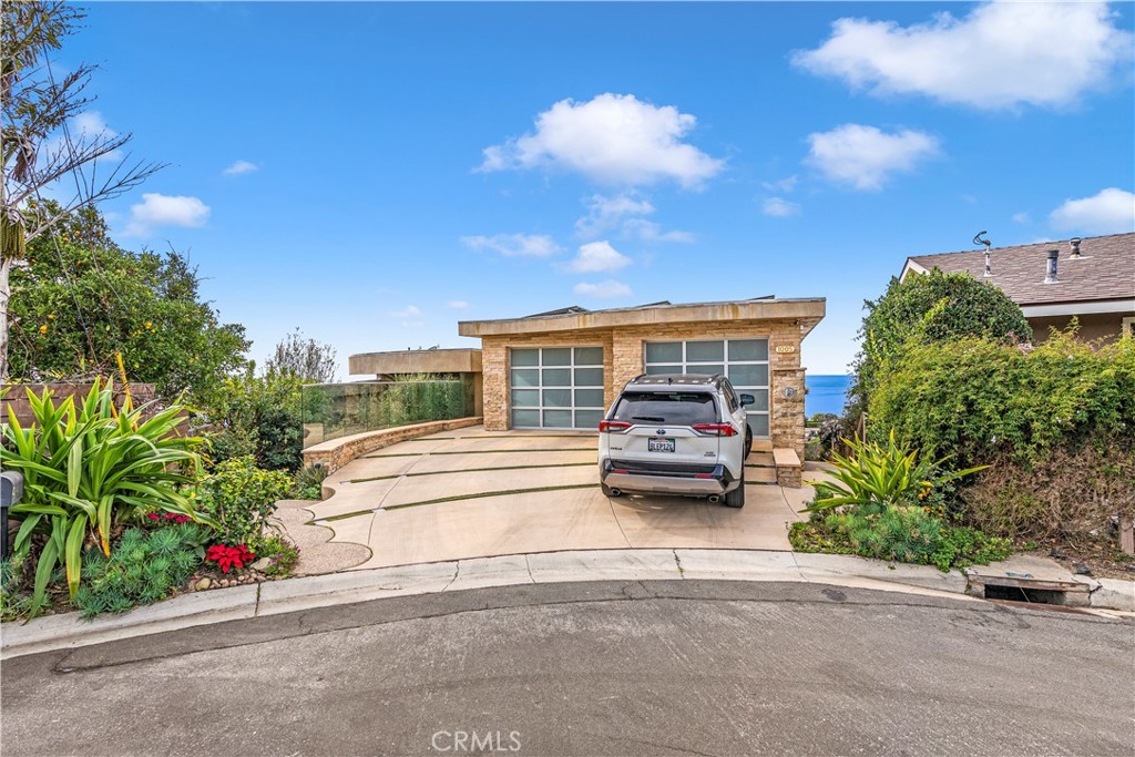 1005 Madison Place, Laguna Beach CA 92651 - photo 45