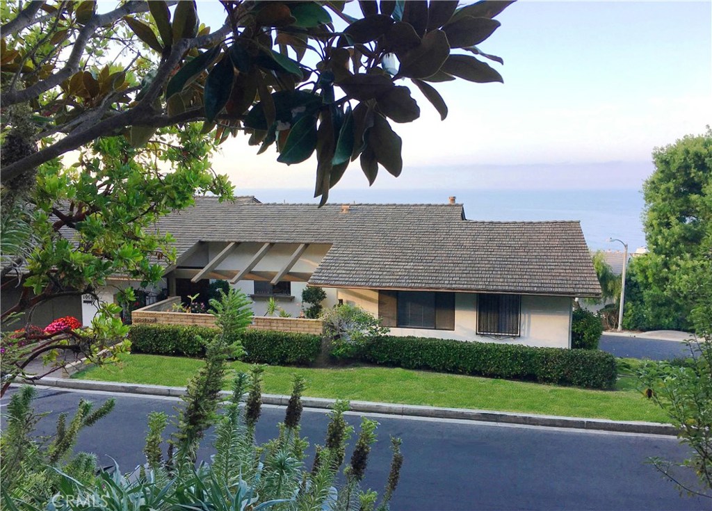 1014 Emerald Bay, Laguna Beach CA 92651 - photo 1