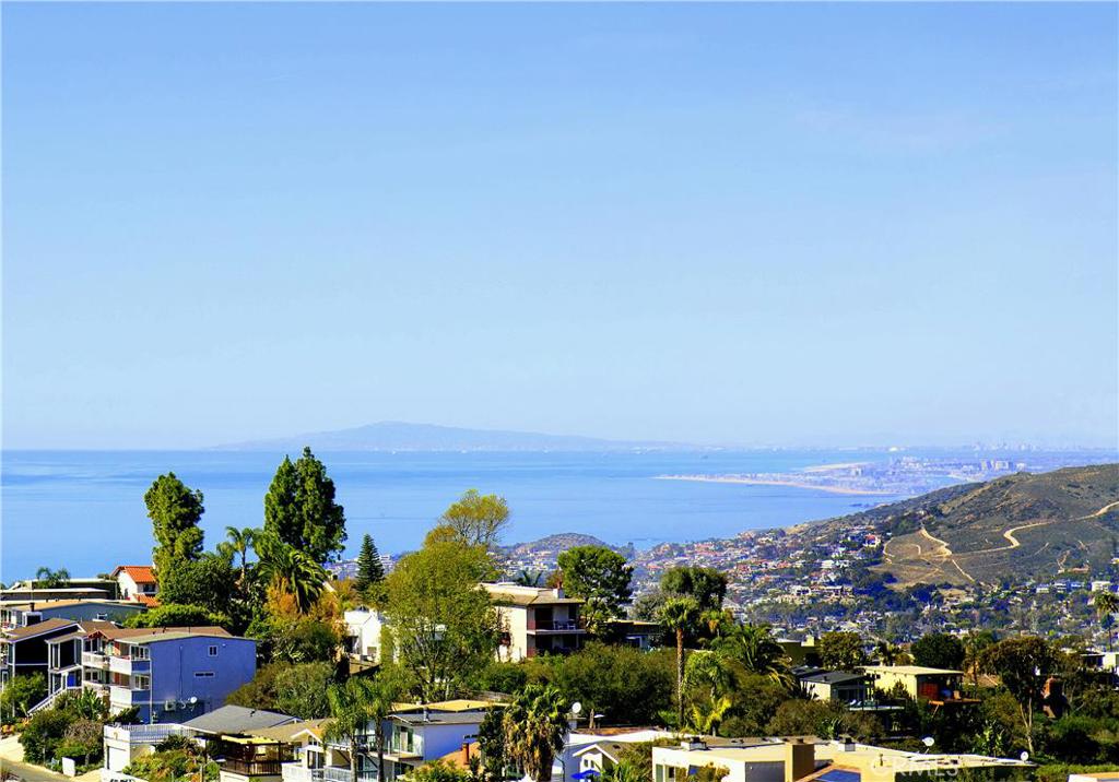 SPECTACULAR WHITE WATER OCEAN VIEWS OF LAGUNA, CATALINA, NEWPORT, PALOS VERDES, - 1015 Tia Juana Street, Laguna Beach CA 92651 - photo 1