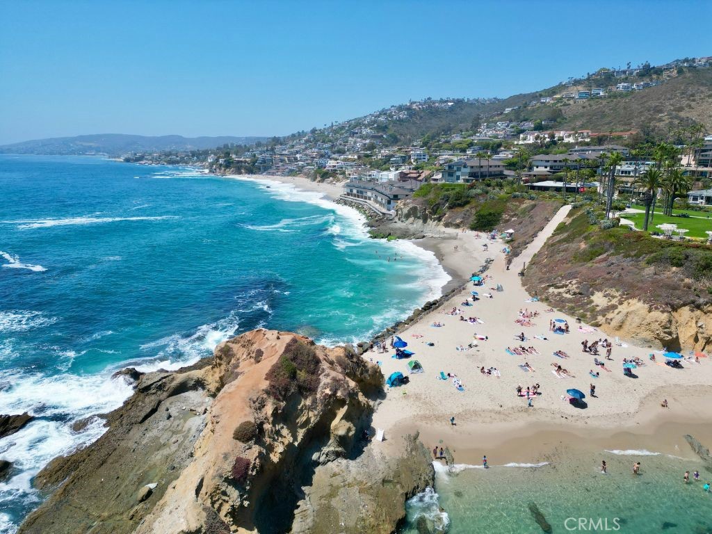102 Blue Lagoon, Laguna Beach CA 92651 - photo 21