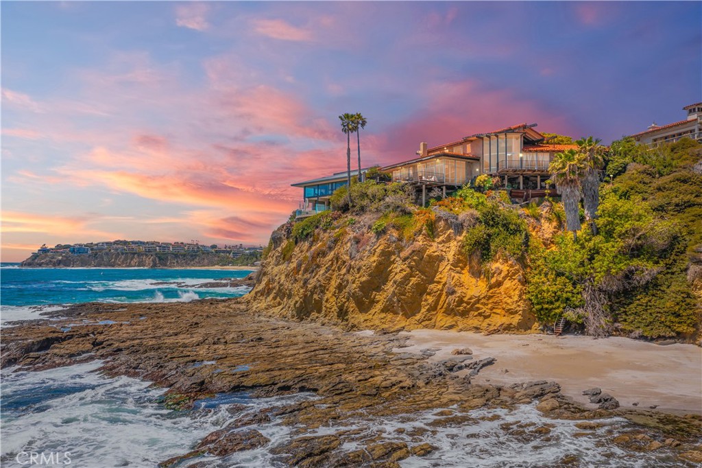 102 Mcknight Drive, Laguna Beach CA 92651 - photo 1