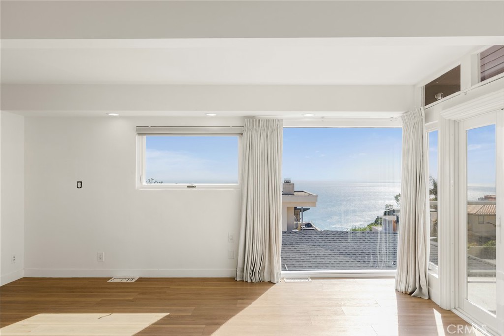 1024 Noria Street, Laguna Beach CA 92651 - photo 9