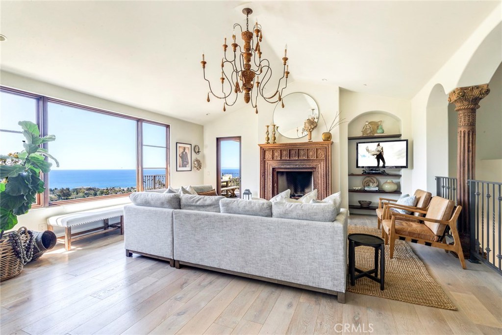 1025 Flamingo Road, Laguna Beach CA 92651 - photo 1