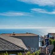 1027 Oro Street, Laguna Beach CA 92651 - photo 1