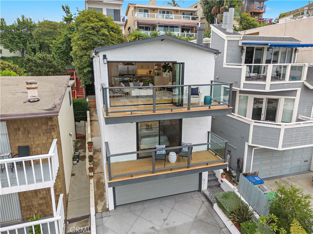 1028 Santa Ana Street, Laguna Beach CA 92651 - photo 1