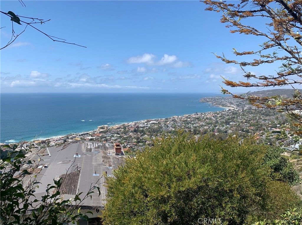1029 Baja Street, Laguna Beach CA 92651 - photo 1