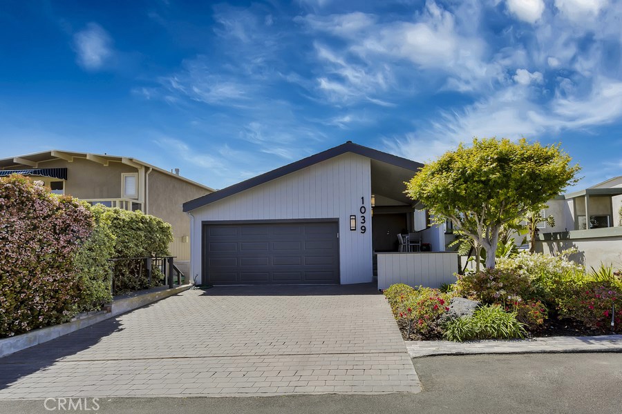 1039 Katella Street, Laguna Beach CA 92651 - photo 1
