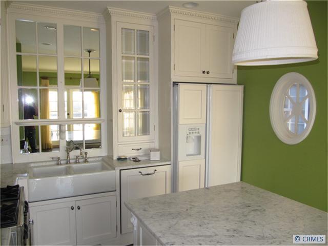 1042 N COAST HWY, Laguna Beach CA 92651 - photo 1