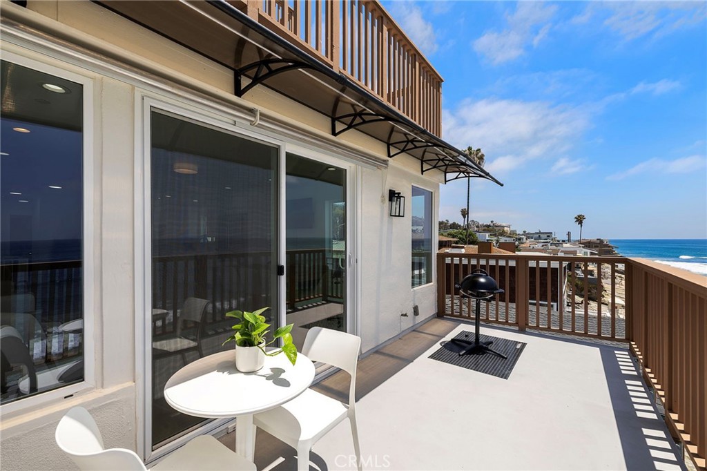 1045 Gaviota Drive B, Laguna Beach CA 92651 - photo 28