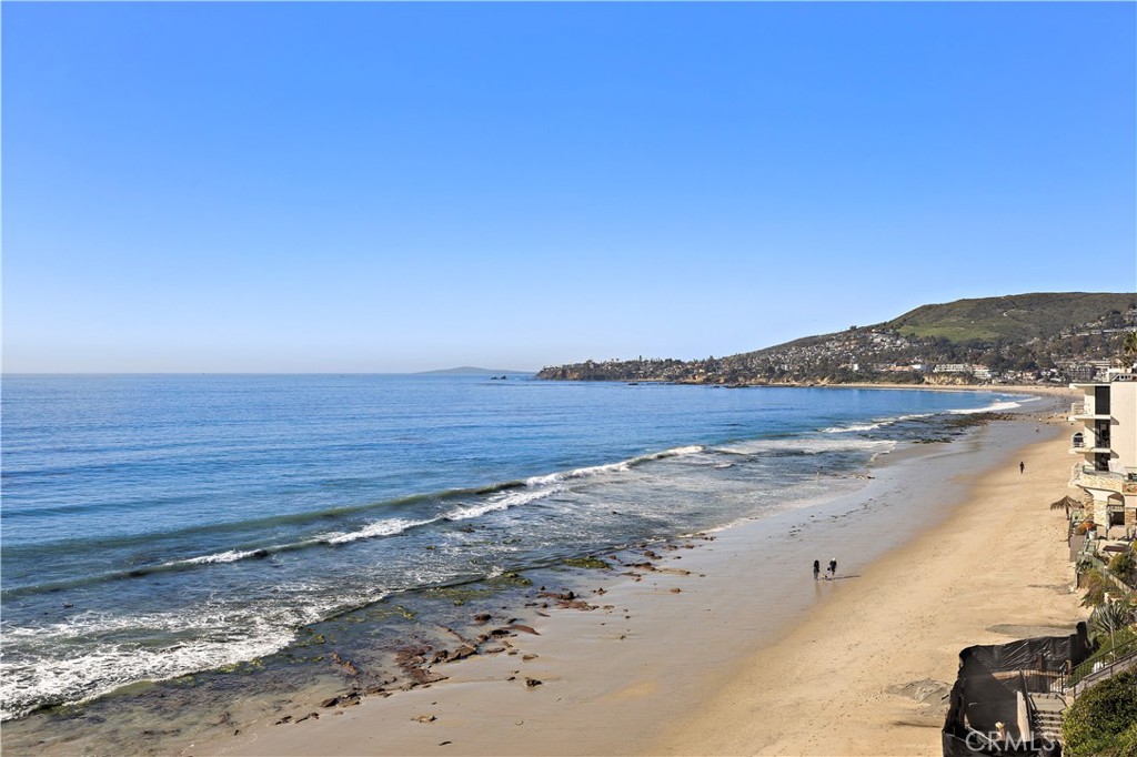1045 Gaviota Drive B, Laguna Beach CA 92651 - photo 32