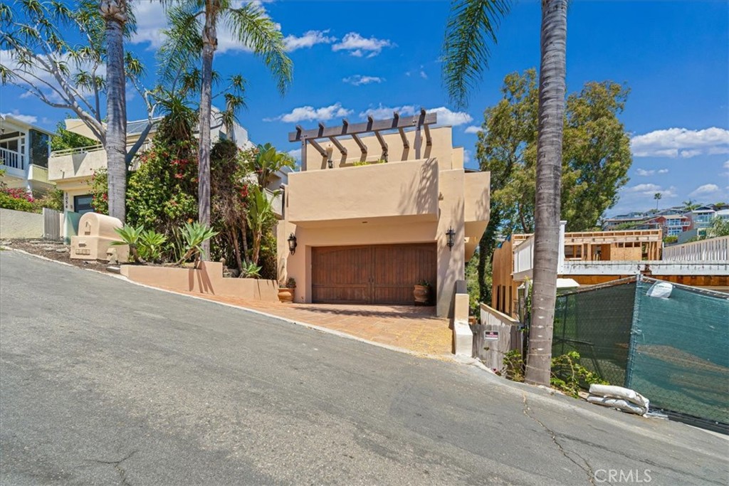 1046 Oro, Laguna Beach CA 92651 - photo 3
