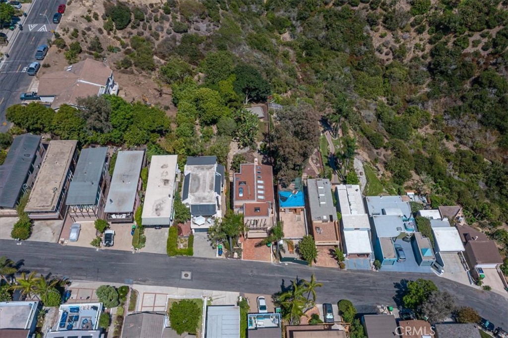1046 Oro, Laguna Beach CA 92651 - photo 47