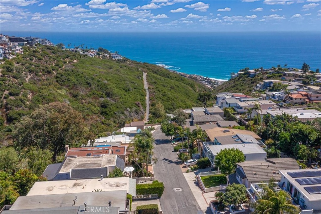 1046 Oro, Laguna Beach CA 92651 - photo 52