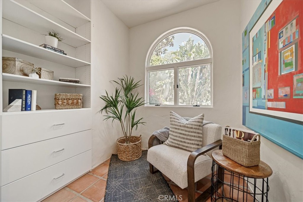 1046 Oro, Laguna Beach CA 92651 - photo 11