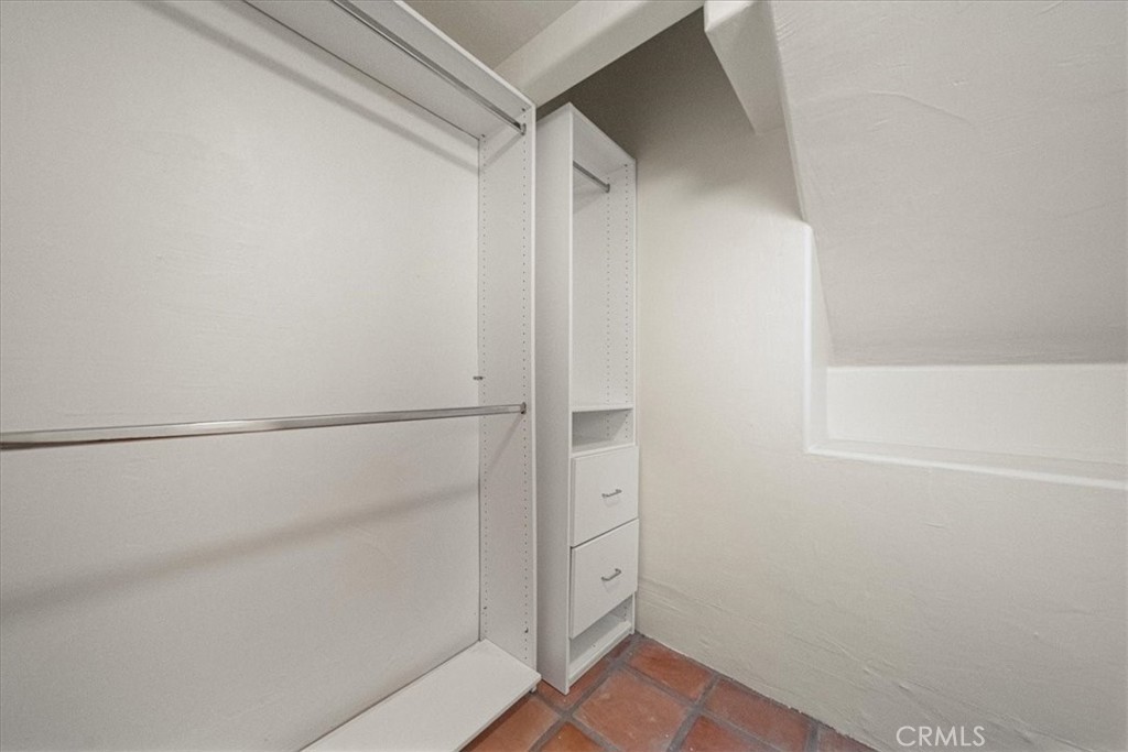 1046 Oro, Laguna Beach CA 92651 - photo 14