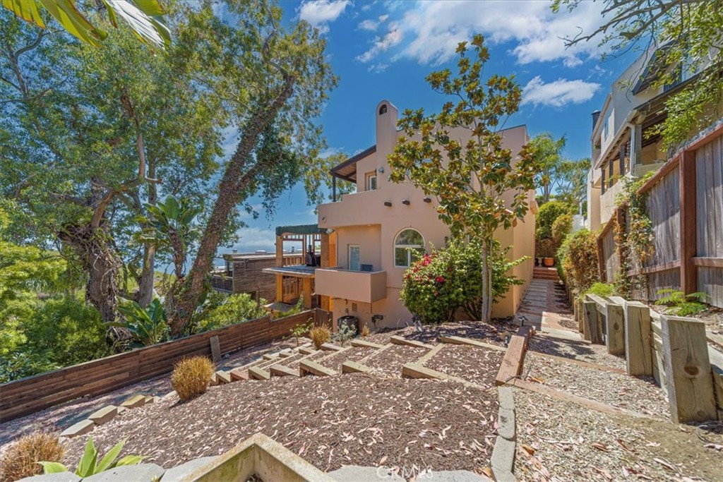 1046 Oro, Laguna Beach CA 92651 - photo 36