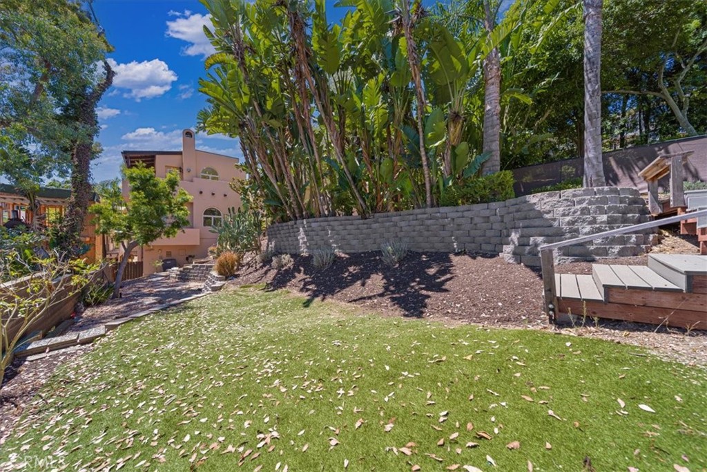 1046 Oro, Laguna Beach CA 92651 - photo 41