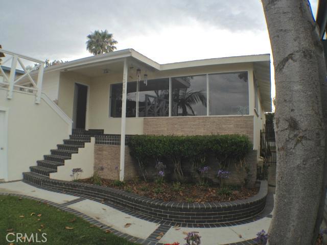 1048 Miramar Street, Laguna Beach CA 92651 - photo 1