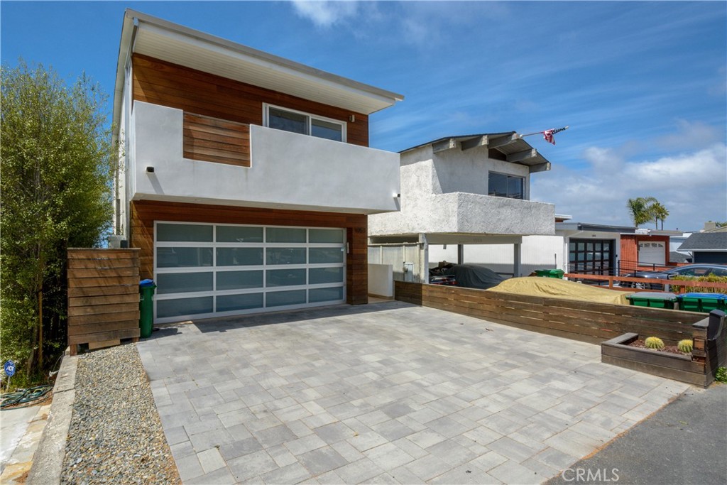 1053 Katella Street, Laguna Beach CA 92651 - photo 1
