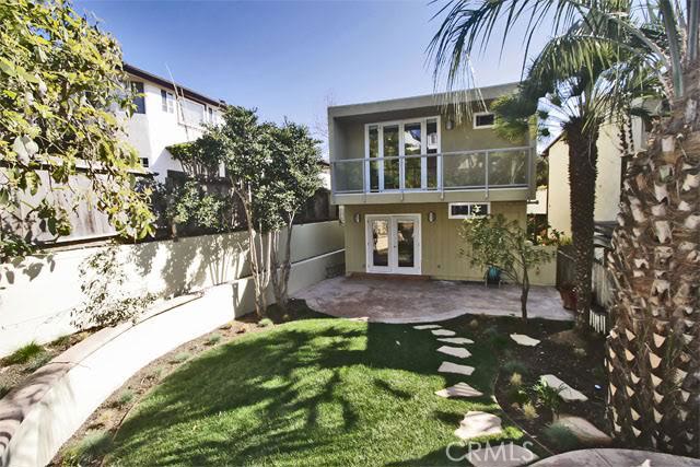 1053 Oro Street, Laguna Beach CA 92651 - photo 1