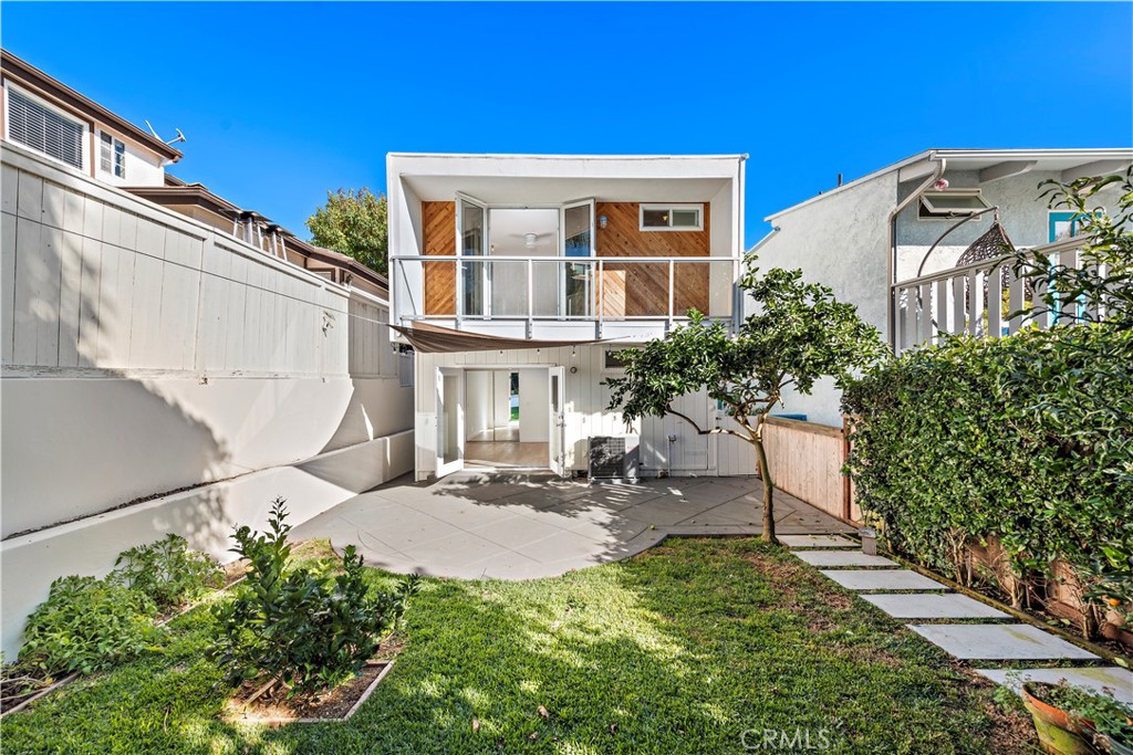 1053 Oro Street, Laguna Beach CA 92651 - photo 10