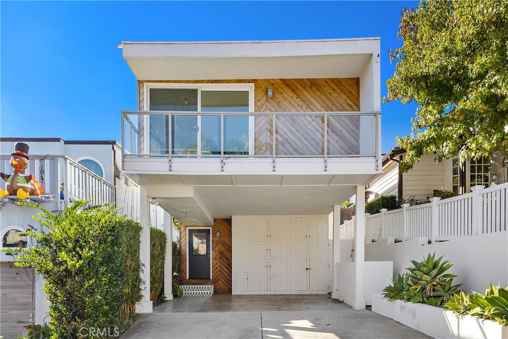 1053 Oro Street, Laguna Beach CA 92651 - photo 19