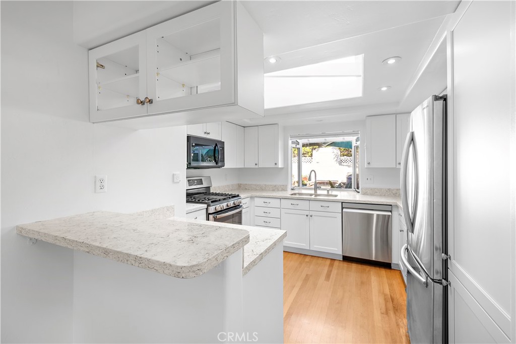 Kitchen - 1055 Catalina, Laguna Beach CA 92651 - photo 9