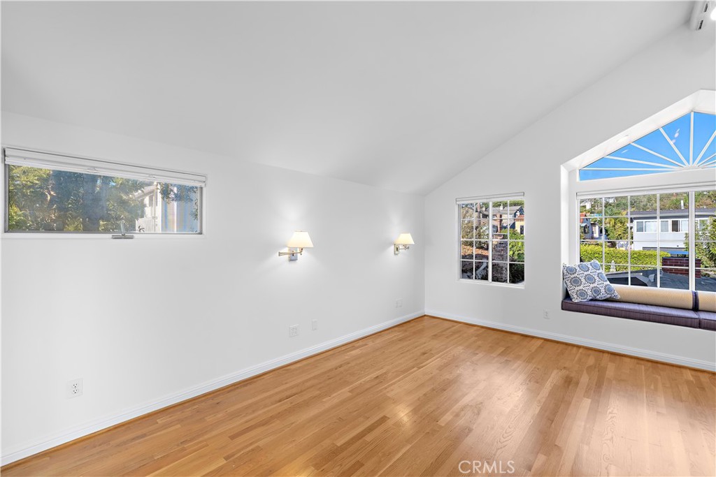 Master bedroom - 1055 Catalina, Laguna Beach CA 92651 - photo 18