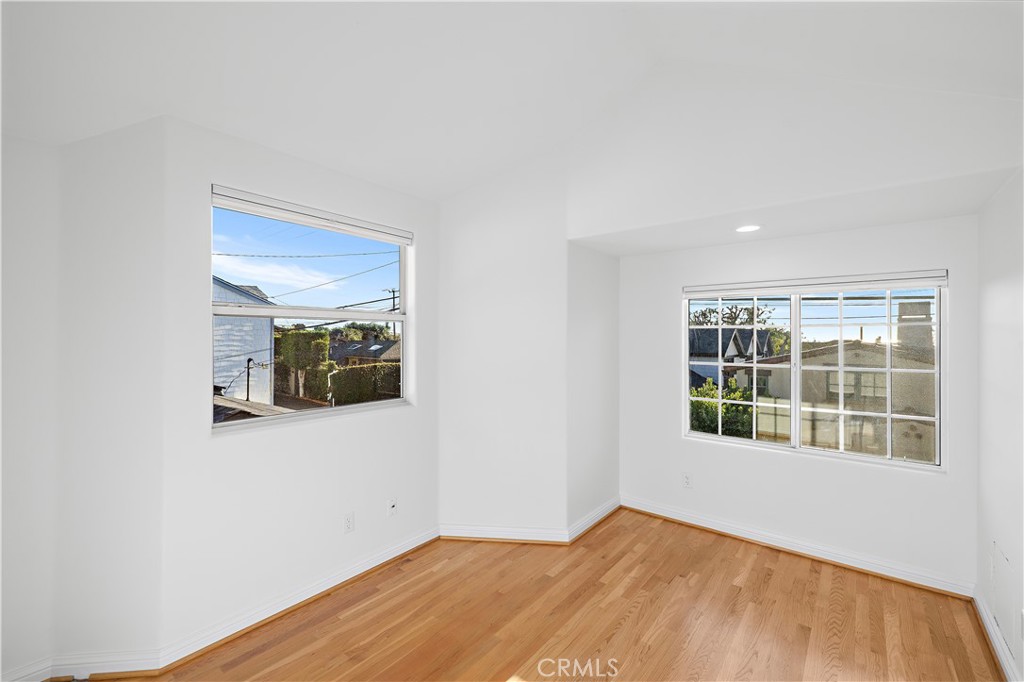 upstairs room - 1055 Catalina, Laguna Beach CA 92651 - photo 22
