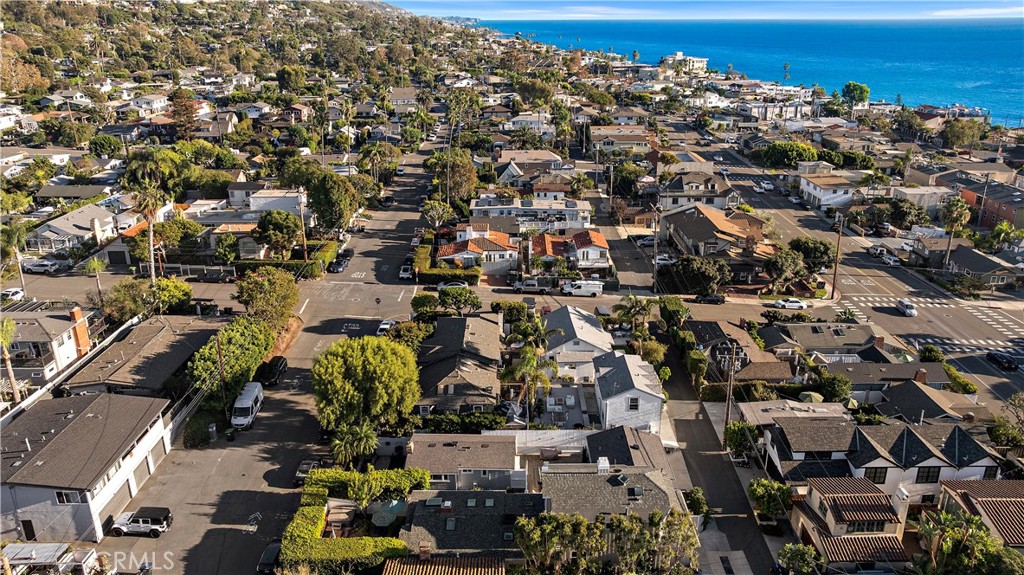 1055 Catalina, Laguna Beach CA 92651 - photo 24