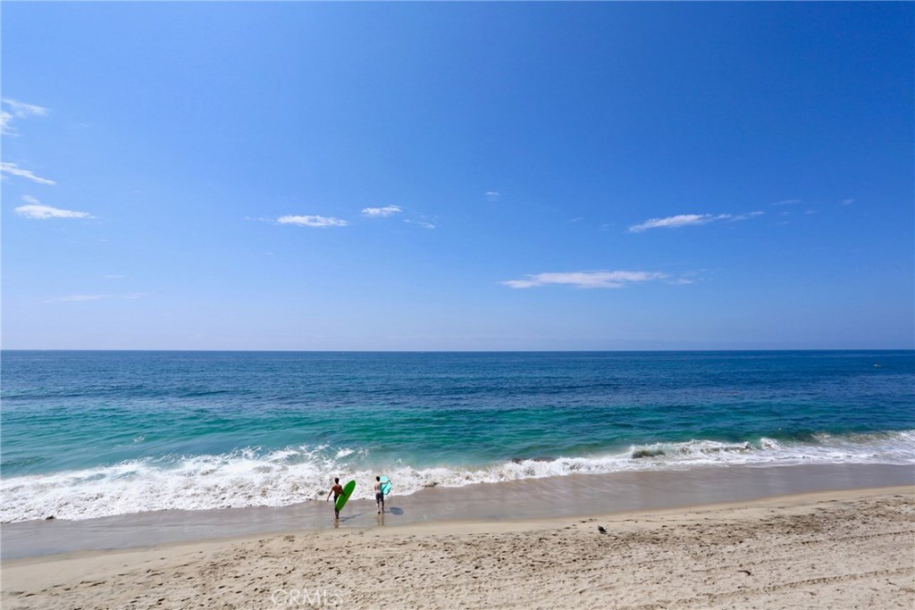 1055 Gaviota Drive, Laguna Beach CA 92651 - photo 1