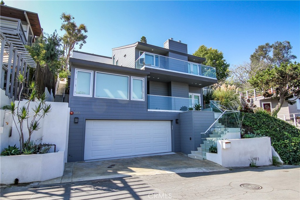 1055 Van Dyke Drive, Laguna Beach CA 92651 - photo 1