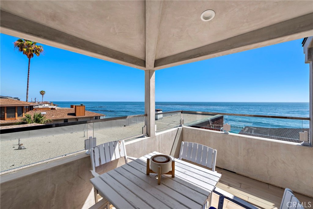 1059 Gaviota Drive, Laguna Beach CA 92651 - photo 1