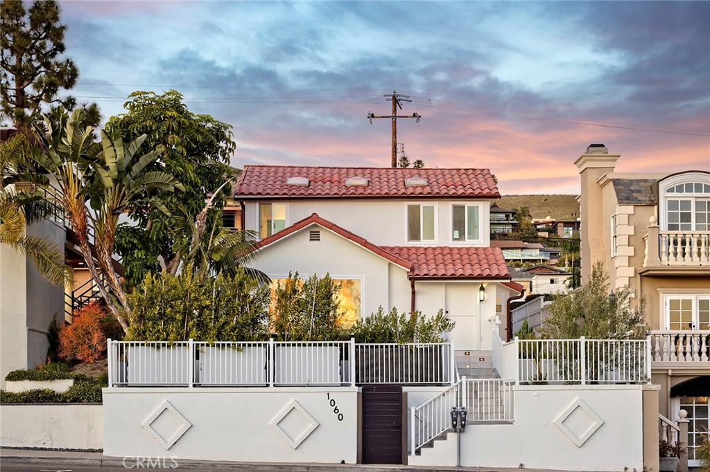 1060 N Coast, Laguna Beach CA 92651 - photo 1