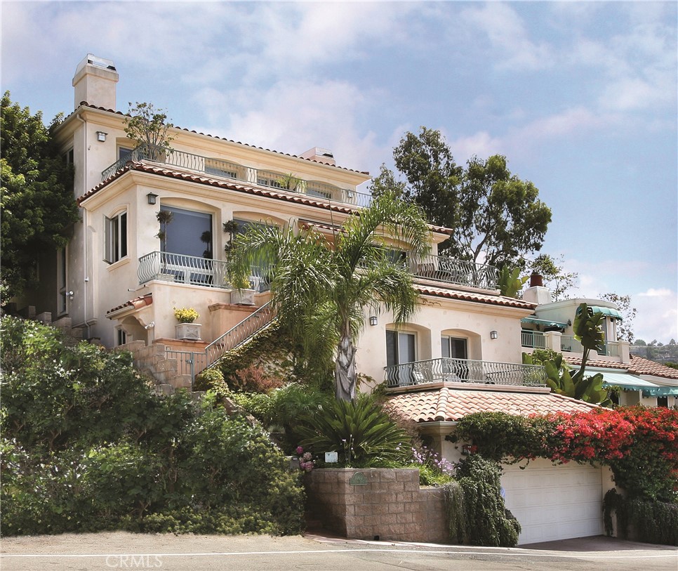 1060 Skyline Drive, Laguna Beach CA 92651 - photo 1