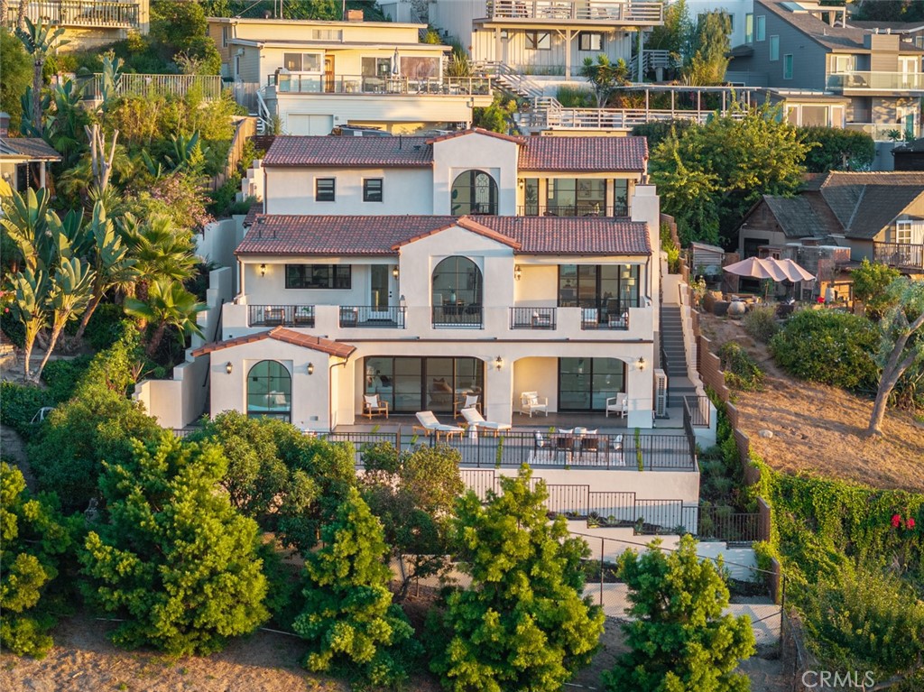 1060 Van Dyke Drive, Laguna Beach CA 92651 - photo 1