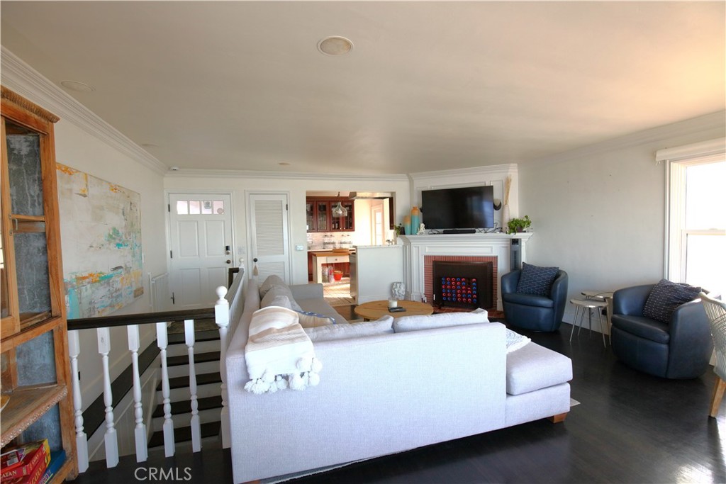 Living Room - 1061 Gaviota, Laguna Beach CA 92651 - photo 3