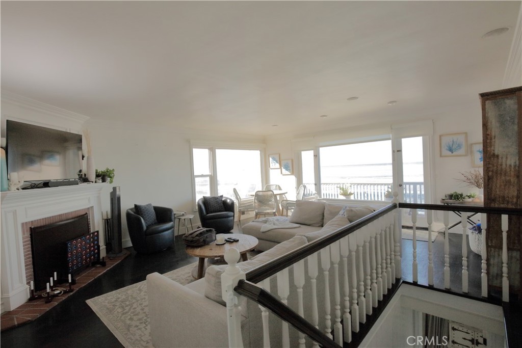 1061 Gaviota, Laguna Beach CA 92651 - photo 4