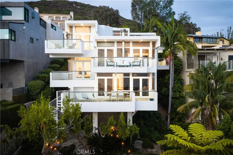 1061 Skyline, Laguna Beach